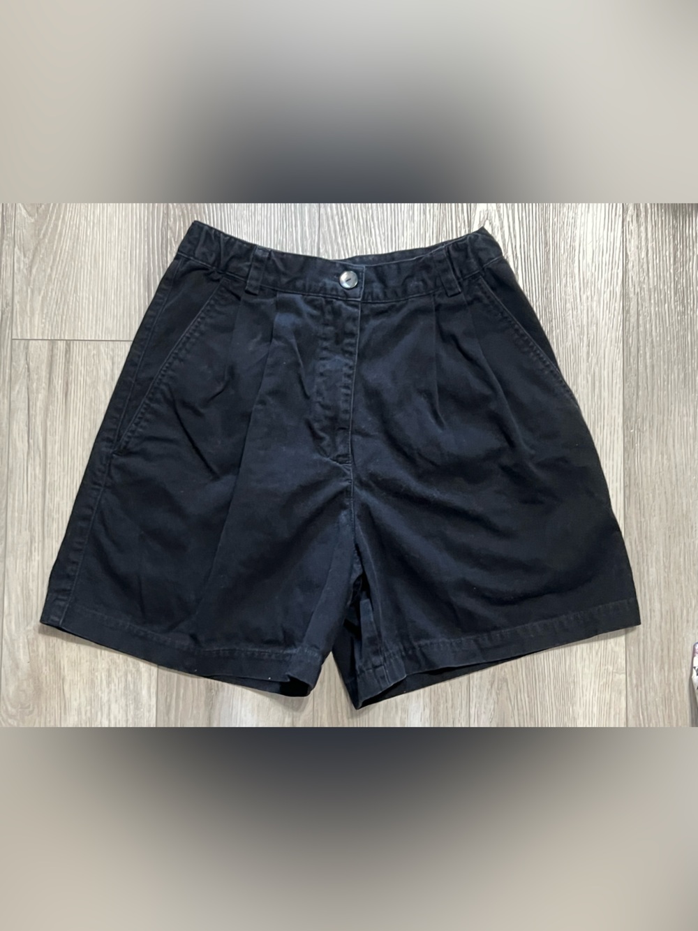 Nike Black Womens Gold Shorts